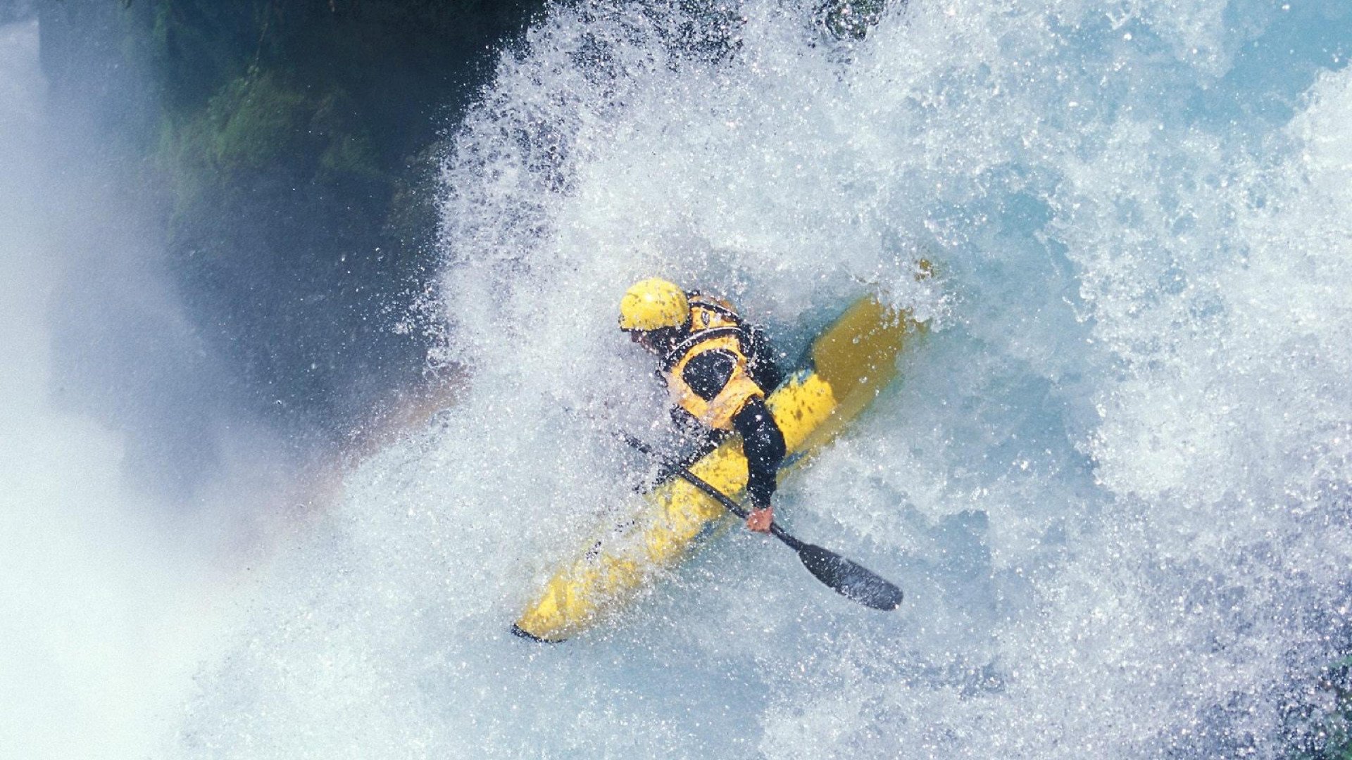 9体育-米兰双雄激烈对决，争夺意甲冠军