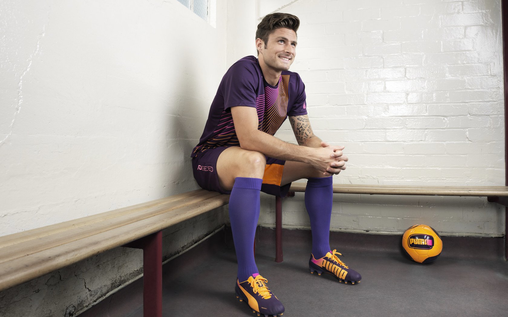 jiuyou-西甲门户大开：超级门将的神级扑救，西甲门将号码规定